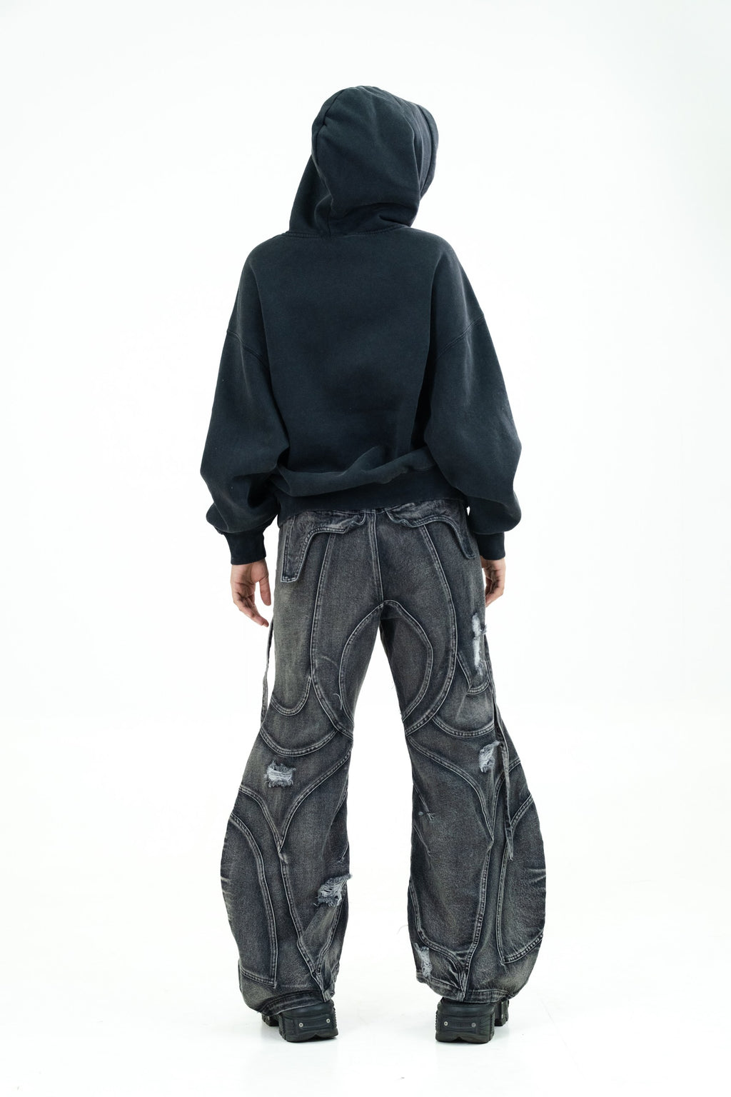 Studio Grey Look