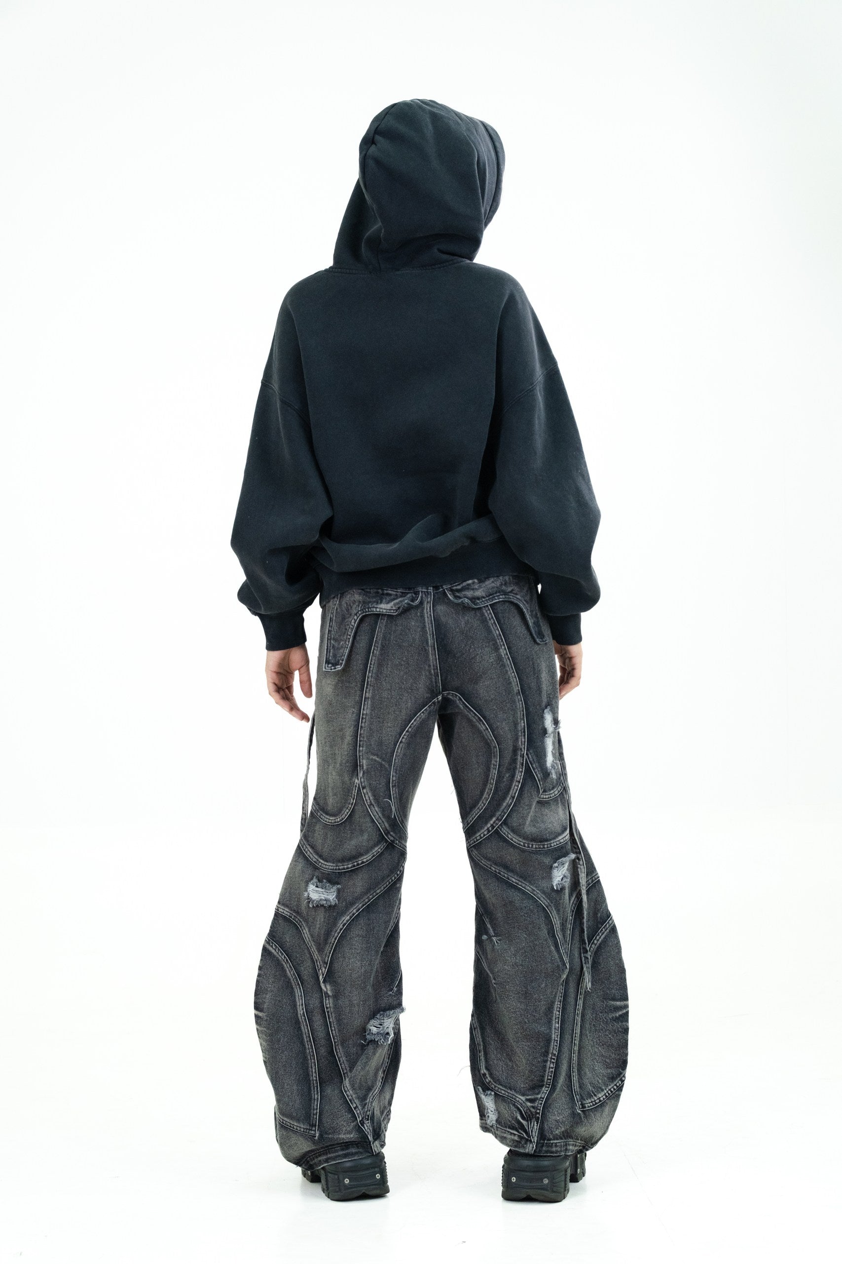 Studio Grey Look