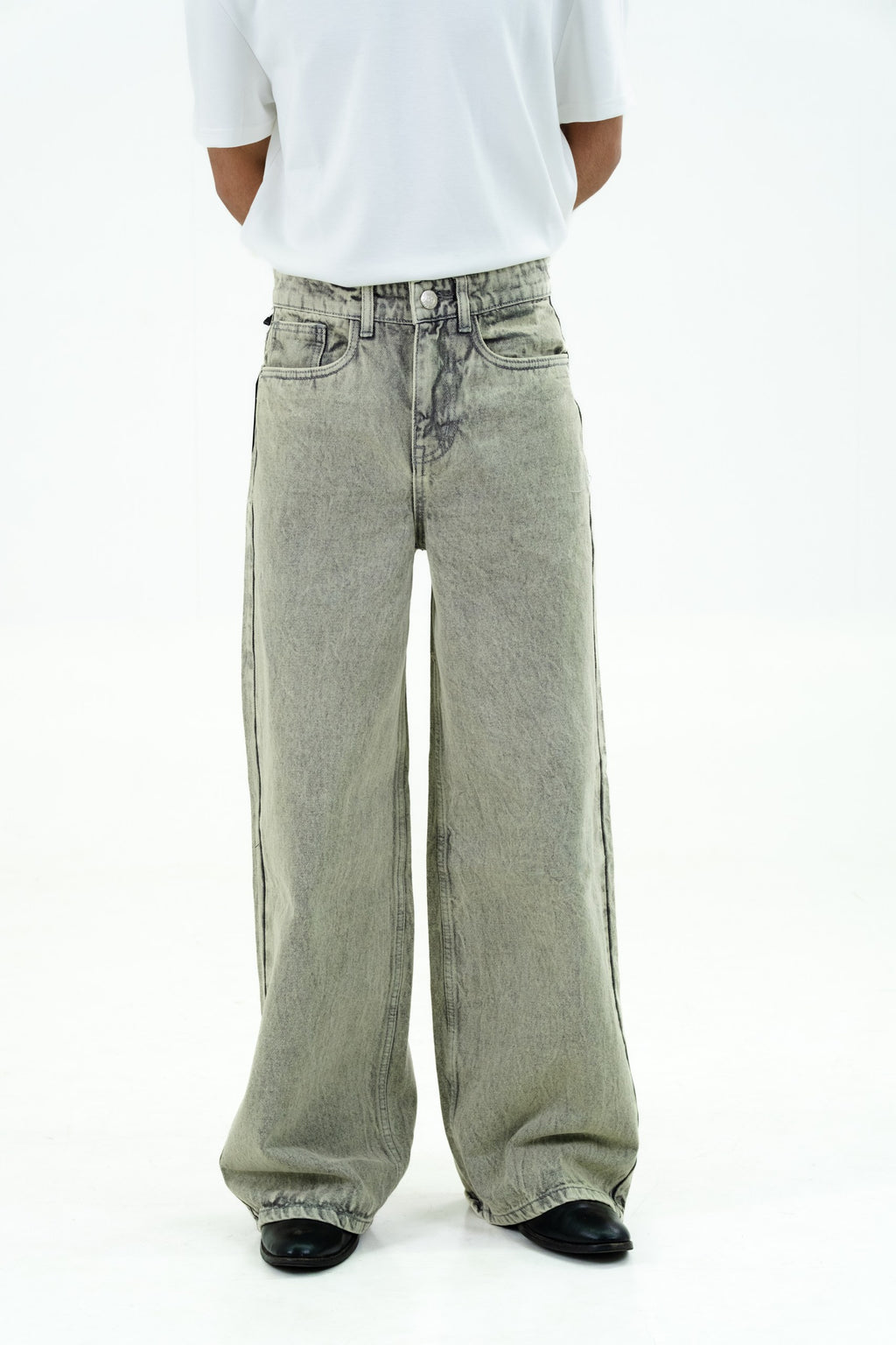 Distressed Acid-Wash Baggy Jeans