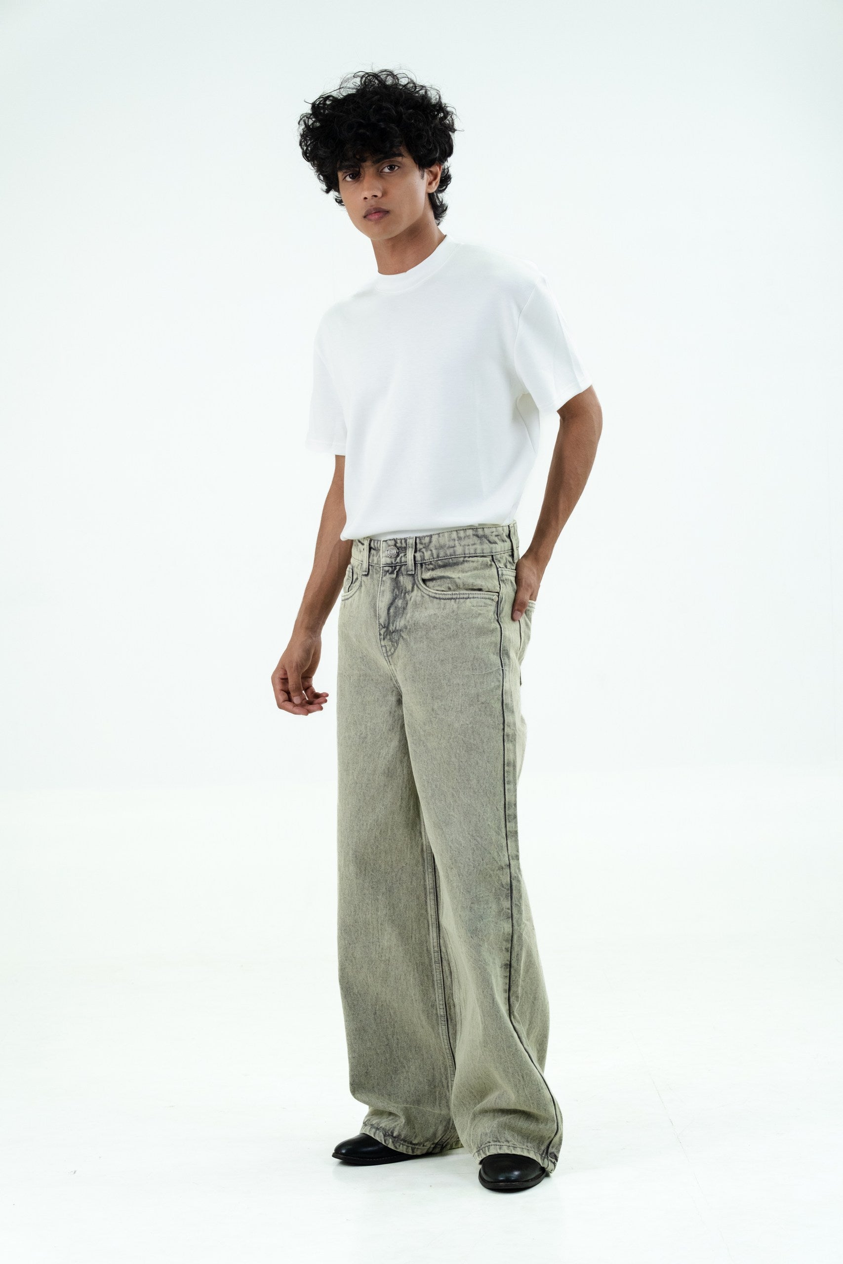 Distressed Acid-Wash Baggy Jeans