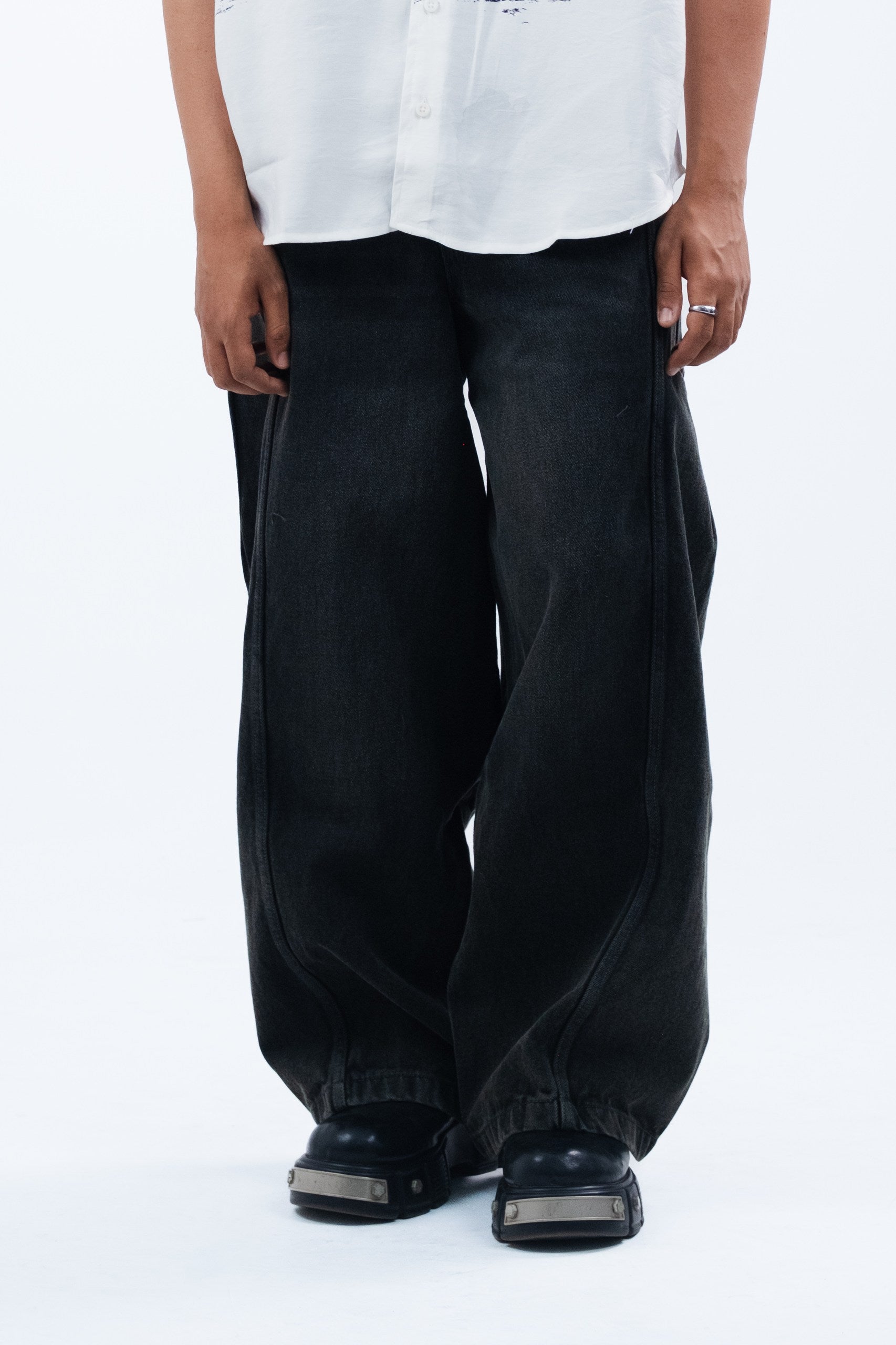 Wide-Leg Curved Seam Denim