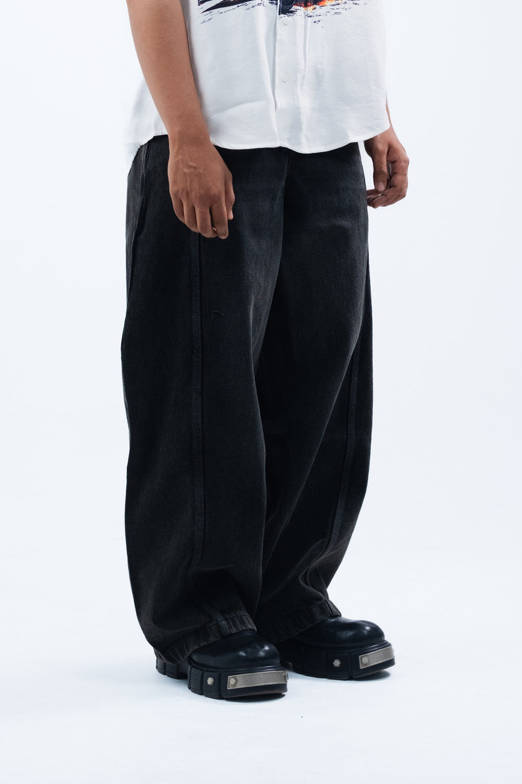 Wide-Leg Curved Seam Denim