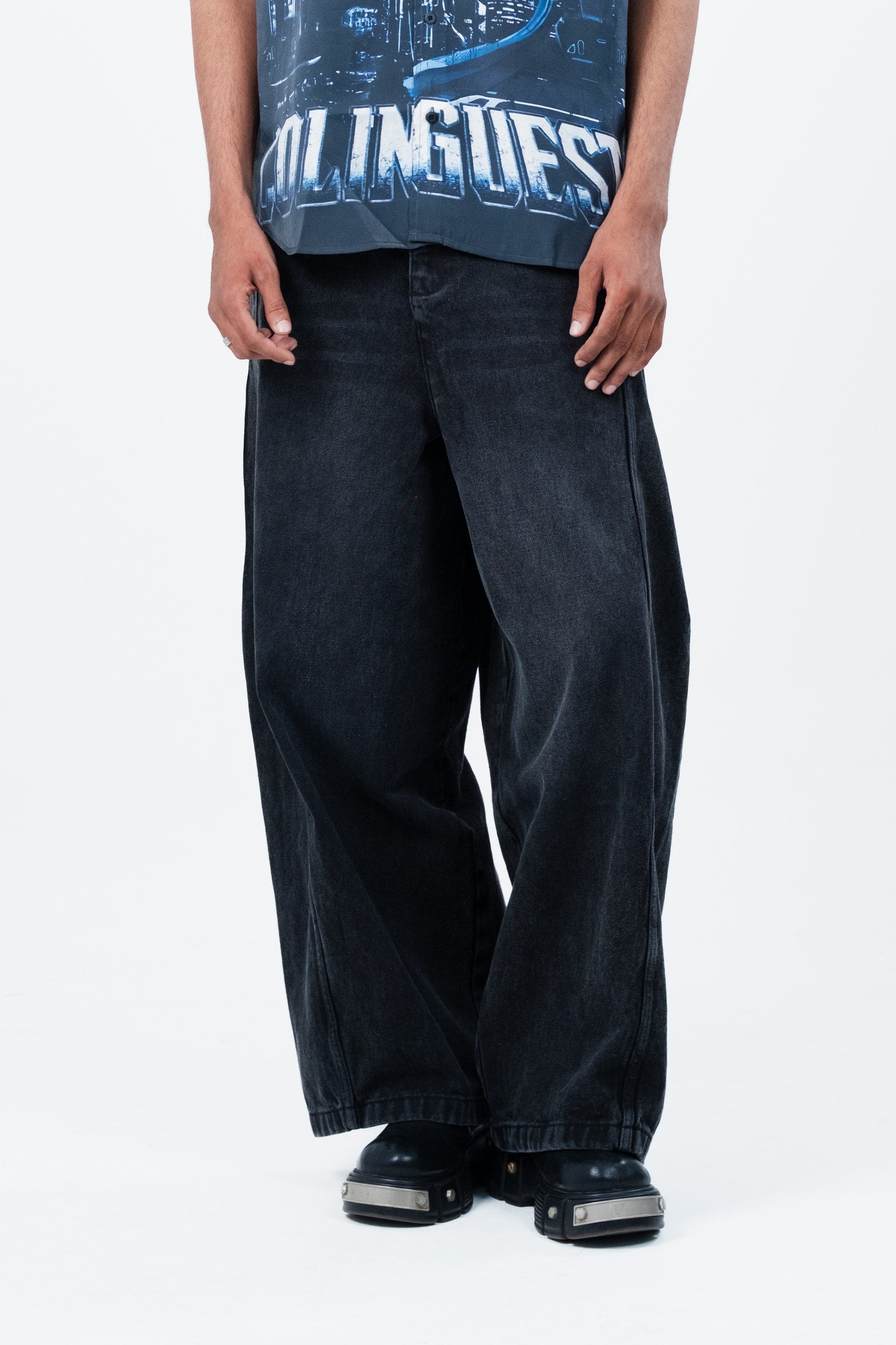 Baggy Faded Moon-Wash Jeans